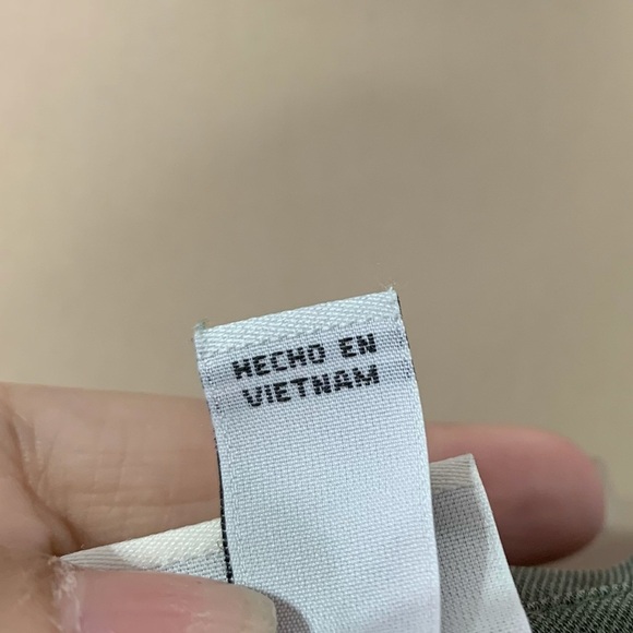 And ea wy Women Top Size M Green Olive - Picture 11 of 11